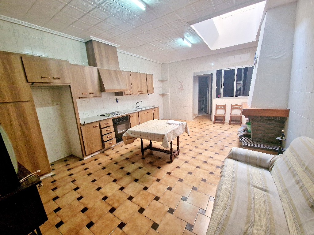 5 Habitaciones Habitaciones,1 BañoBathrooms,Casa,EN VENTA,0,1318