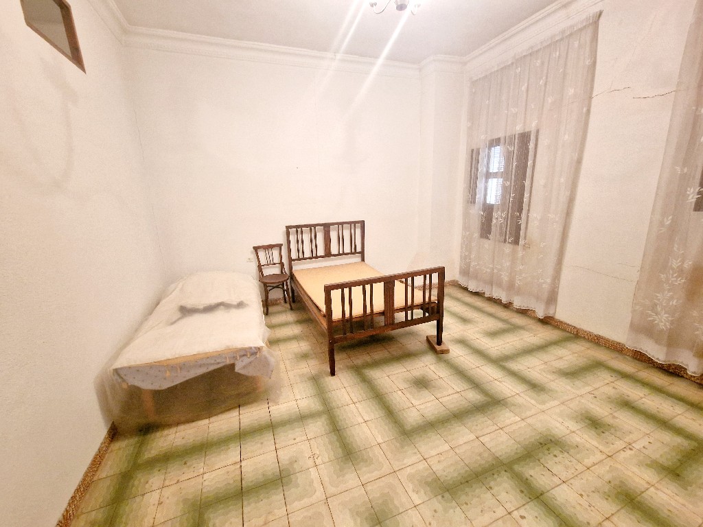 5 Habitaciones Habitaciones,1 BañoBathrooms,Casa,EN VENTA,0,1318