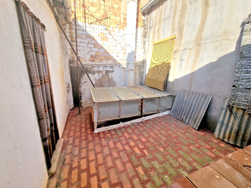 5 Habitaciones Habitaciones,1 BañoBathrooms,Casa,EN VENTA,0,1318