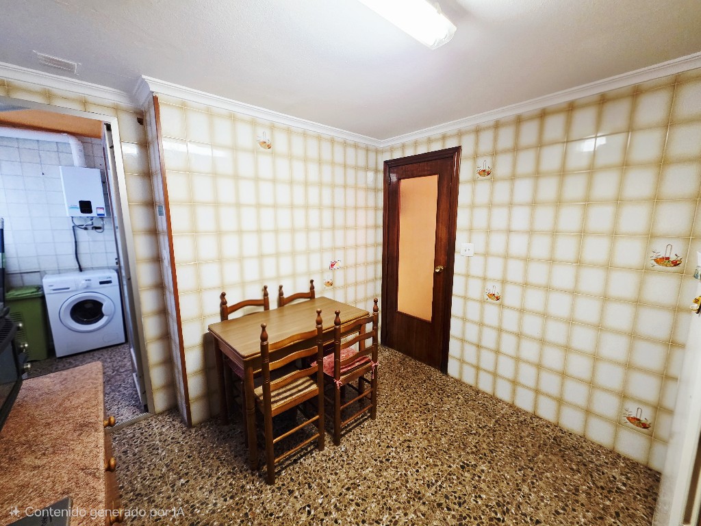 AVENIDA ITALIA, VILLARREAL, 4 Habitaciones Habitaciones,1 BañoBathrooms,Piso,EN VENTA,ITALIA,AVENIDA ITALIA,3,1335