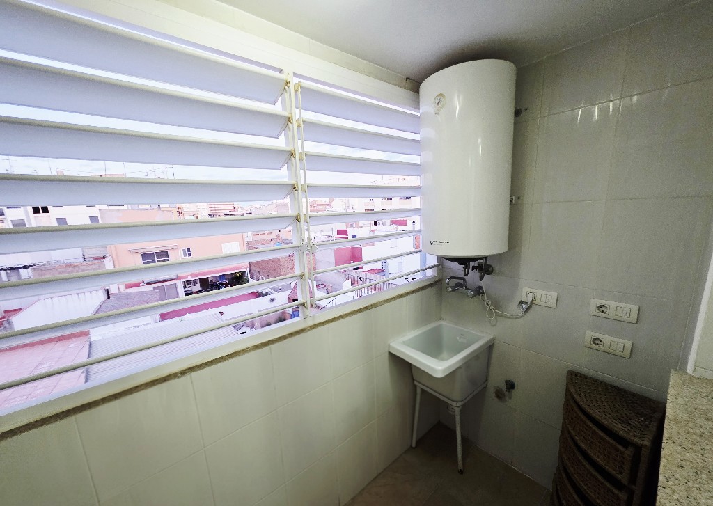 CARRER JOSEP NEBOT, VILLARREAL, 4 Habitaciones Habitaciones,2 BathroomsBathrooms,Piso,EN VENTA,CARRER JOSEP NEBOT,3,1354