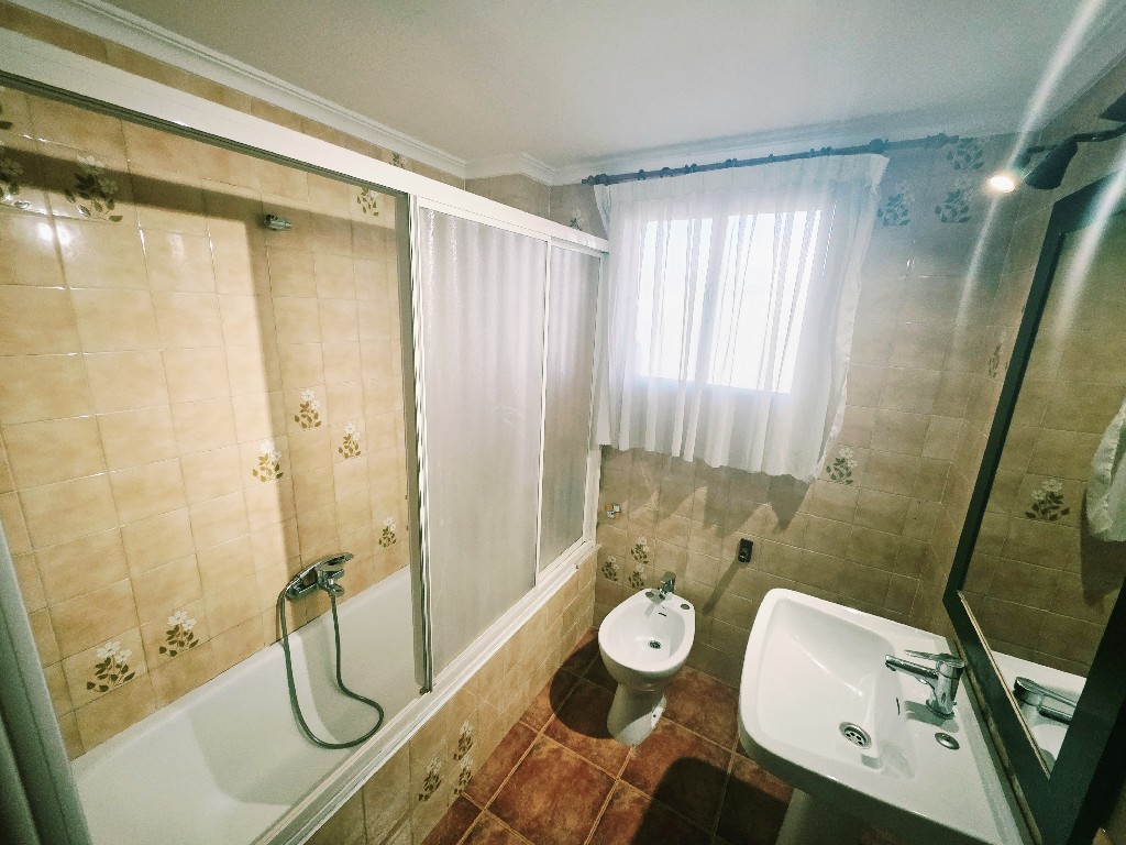 LABRADOR, VILLARREAL, 3 Habitaciones Habitaciones,2 BathroomsBathrooms,Piso,EN VENTA,MADRIGAL,LABRADOR,2,1382